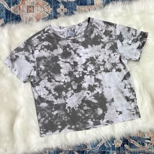 BCBGeneration Size L Tie-Dye Short Sleeve T-Shirt